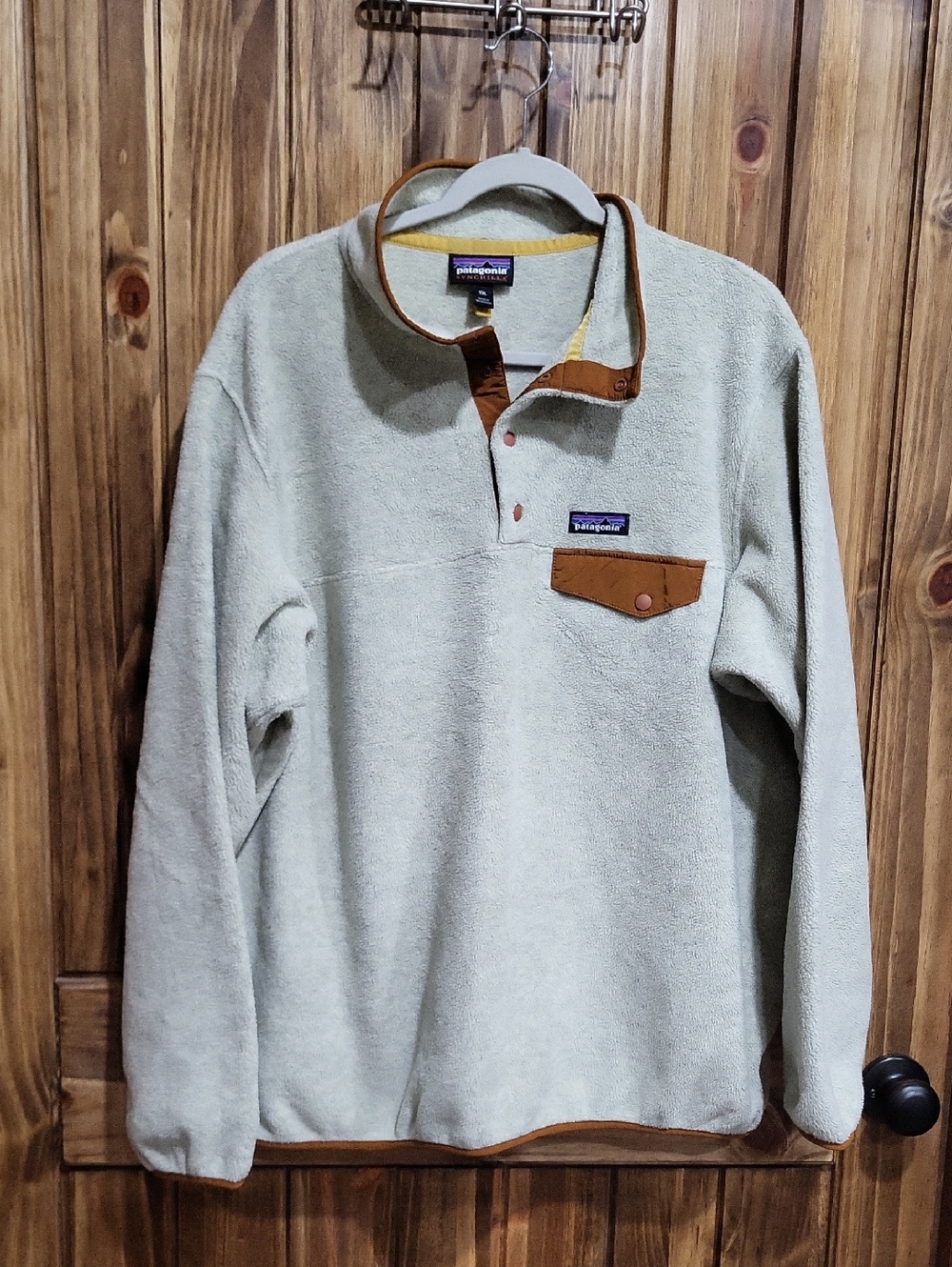 Patagonia Womens Synchilla Pullover with Brown Trim